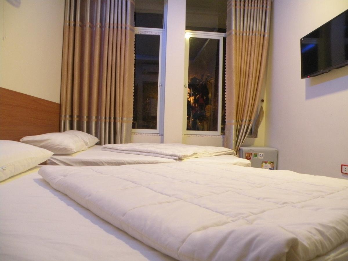 Phuong Phuong Hotel Dong Khe Sau Exterior photo